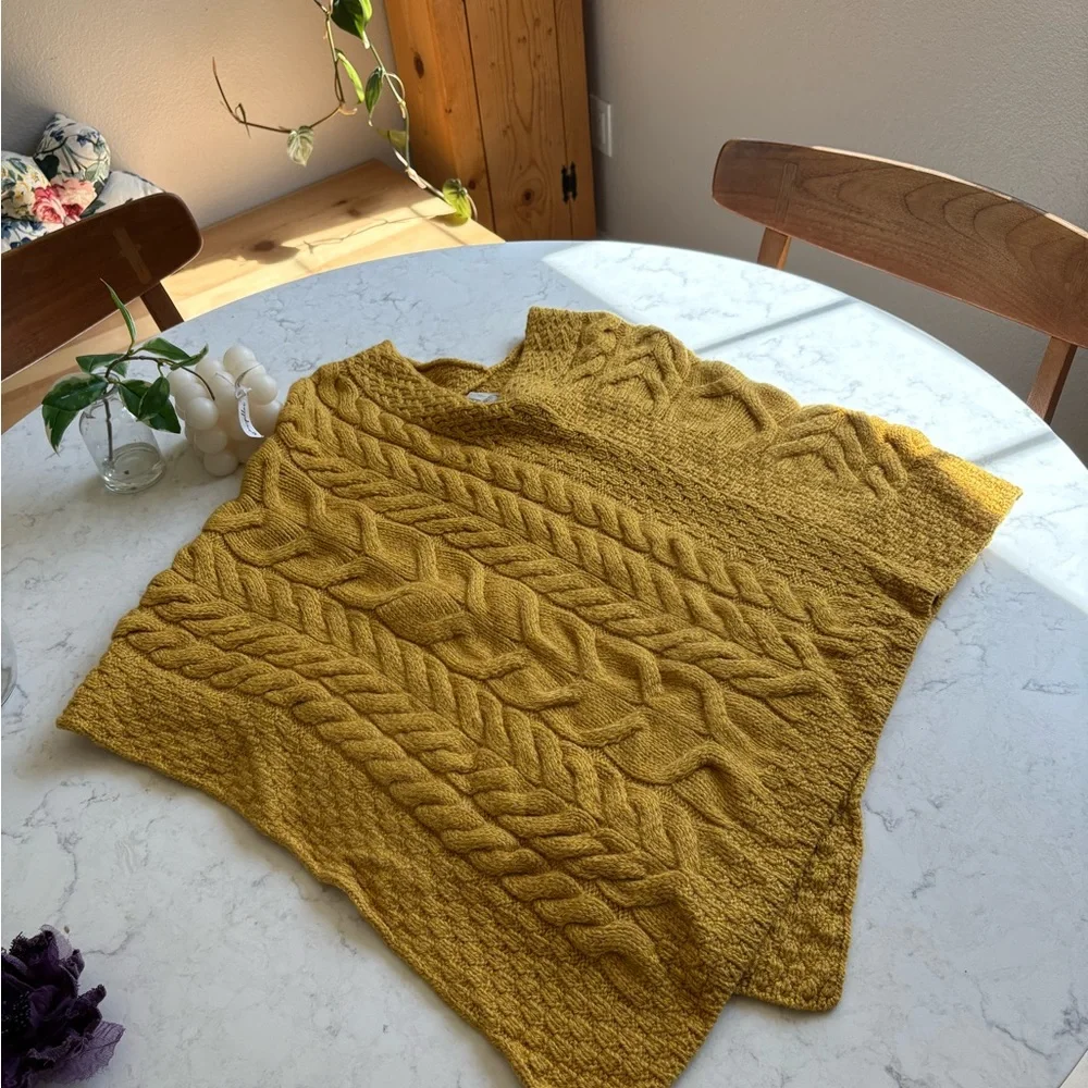 Women's Mustard Merino Wool Sweater Poncho Super Soft Cable Stitch - Picture 2 of 8
